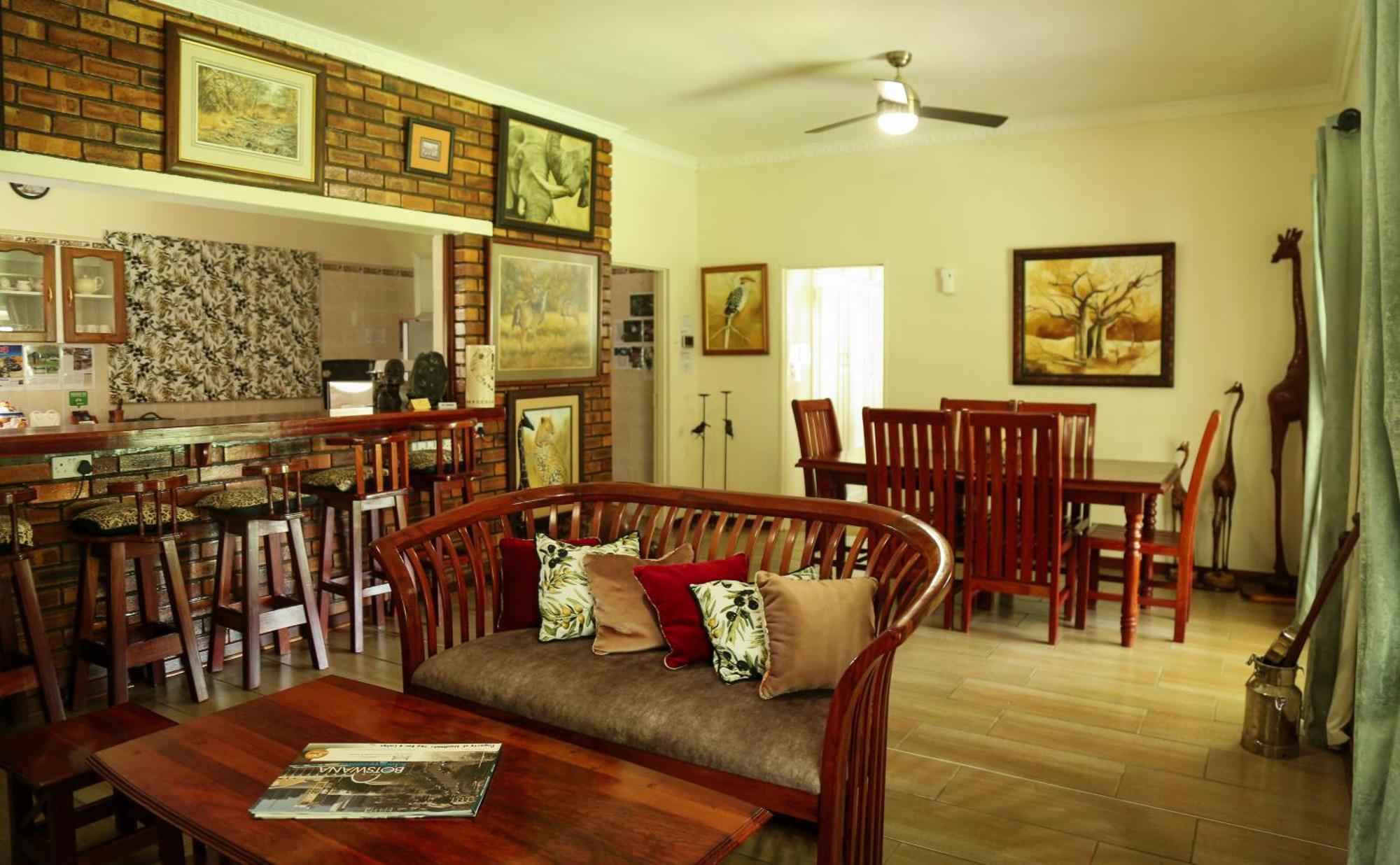 Woodlands Stop Over And Lodge Франсистаун Екстериор снимка