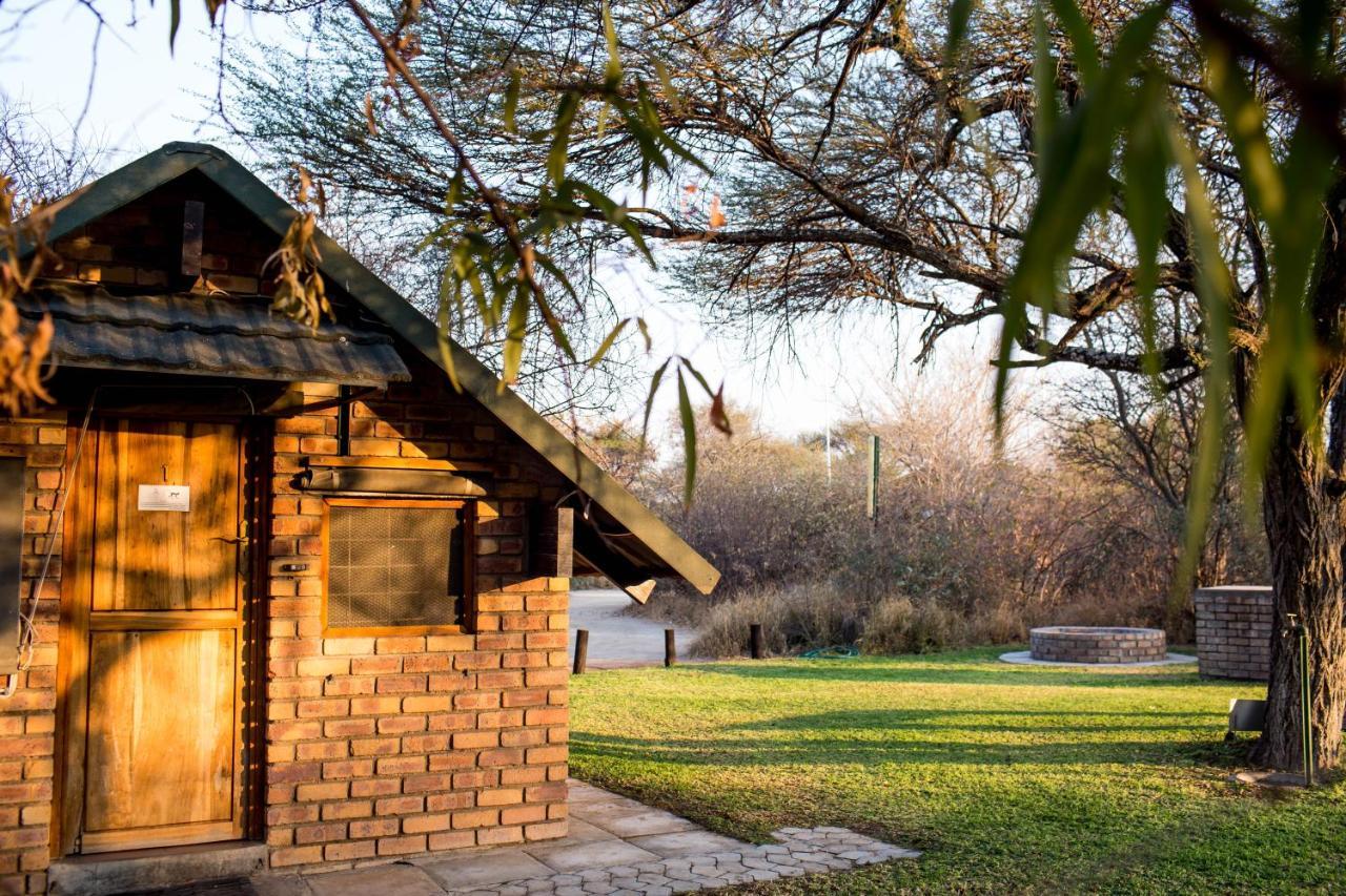 Woodlands Stop Over And Lodge Франсистаун Екстериор снимка